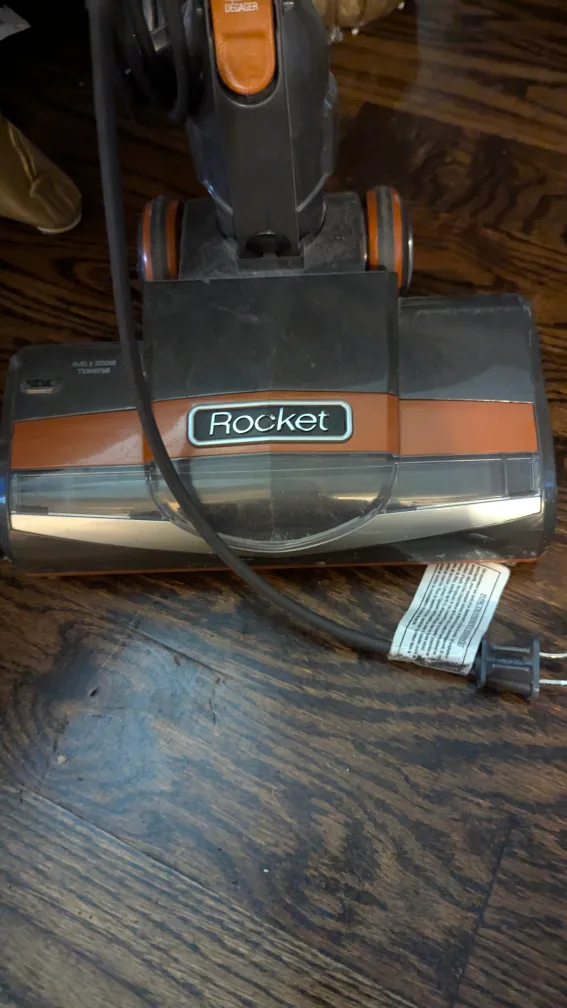 Rocket Corded Vacuum image indicator(2)