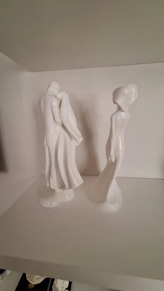 Royal Doulton Figurines - Images Figurines image indicator(3)