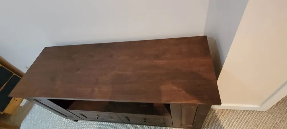 Entertainment Unit / TV Stand image indicator(2)