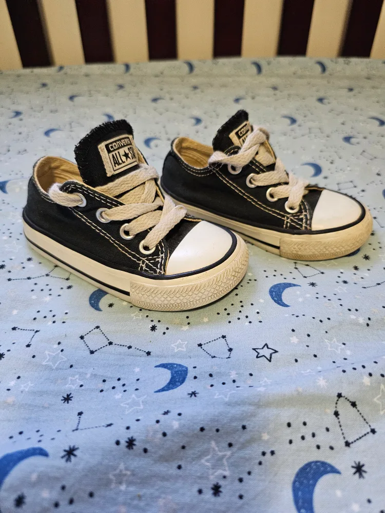 Converse All Star Sneakers Toddler Size 5C image indicator(2)