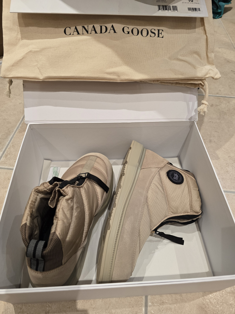 Canada Goose Men's Crofton Puffer boots - photo 2