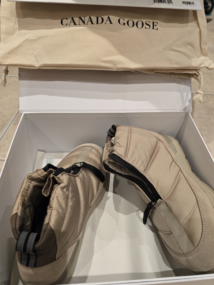 Canada Goose Men's Crofton Puffer boots - photo 3