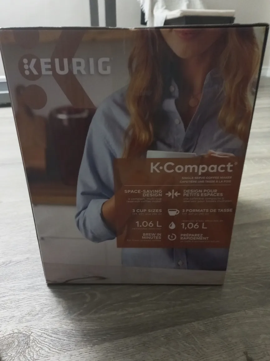 Keurig K-Compact Single Serve Coffee Maker image indicator(2)