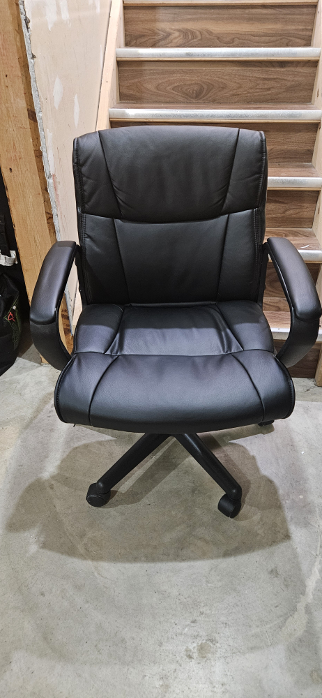 Black Office Chair - photo 3