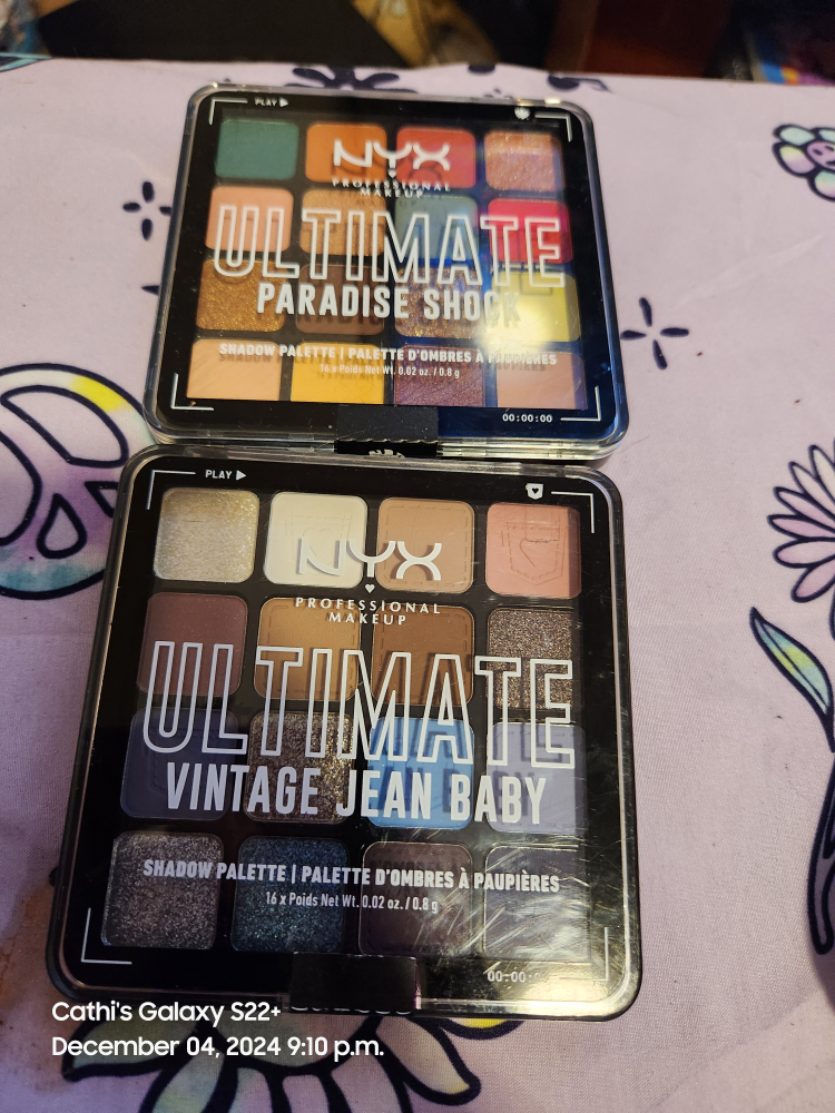 NYX Ultimate Shadow Palette - Paradise Shock & Vintage Jean Baby
