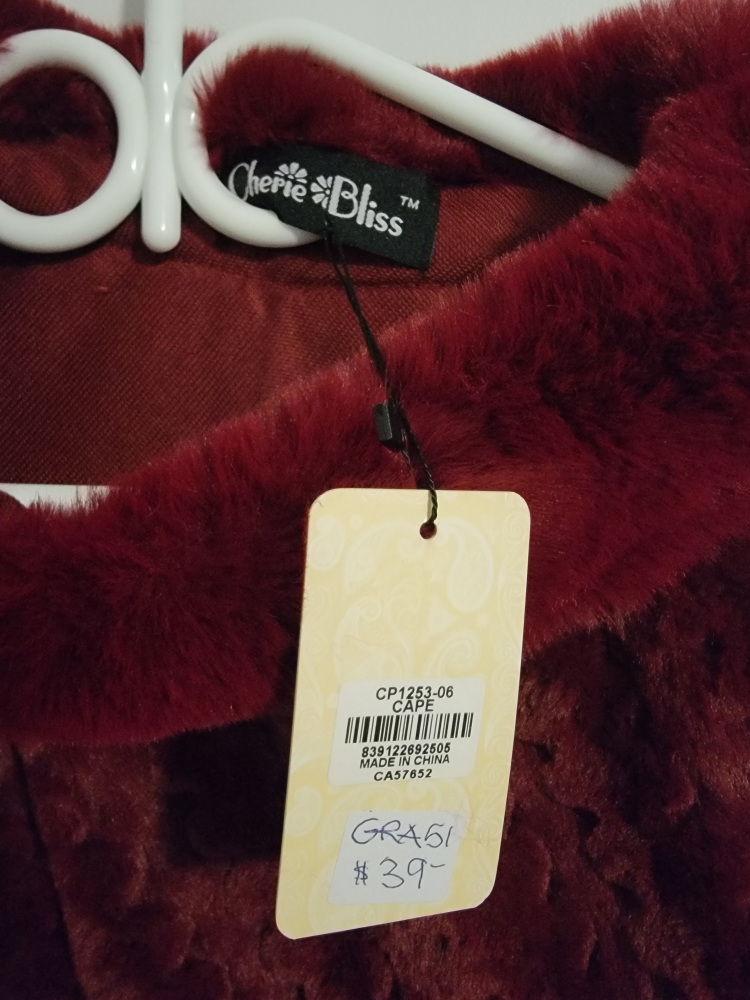 Cherie Bliss Burgundy Faux Fur Cape - photo 2
