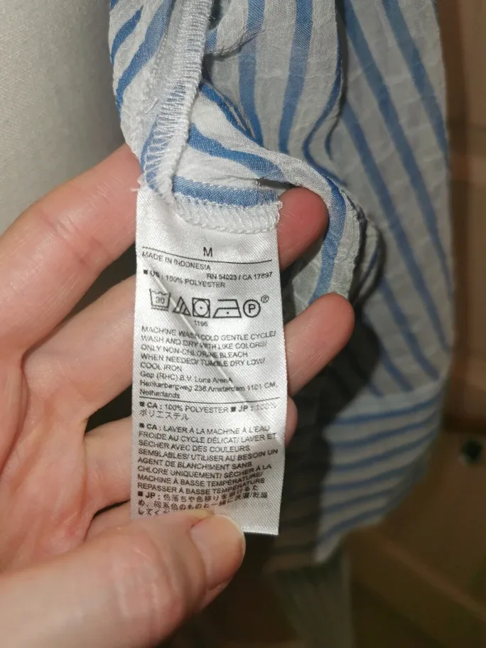 Banana Republic Crinkle Top medium image indicator(8)