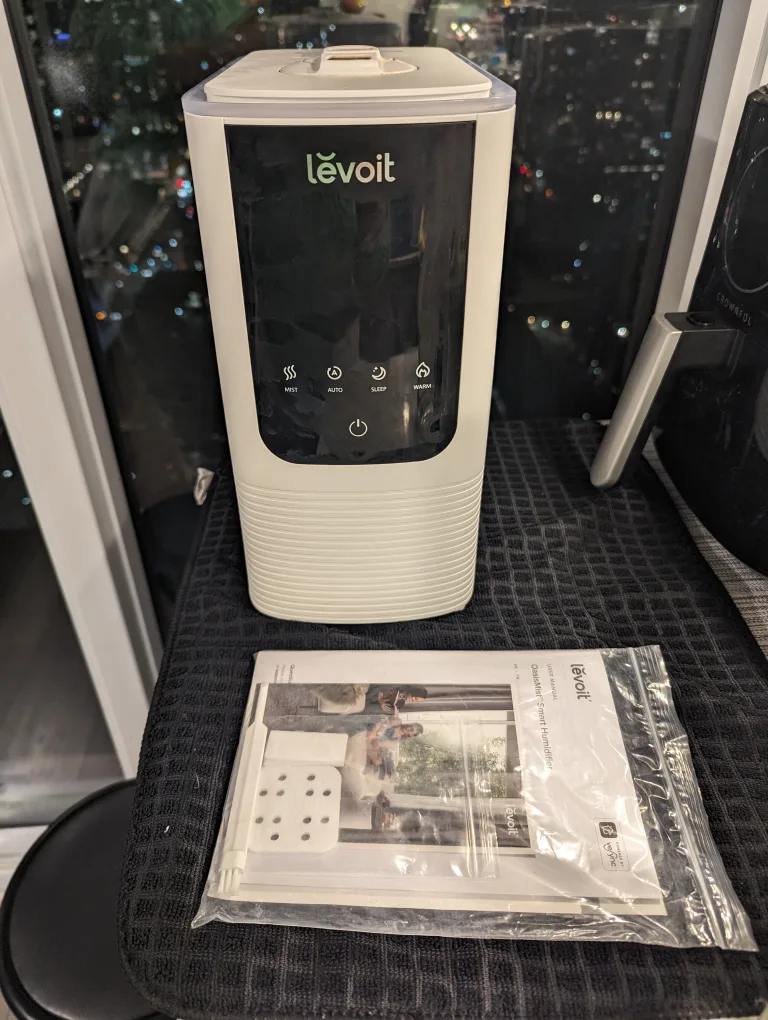 Levoit OasisMist Smart Humidifier thumbnail