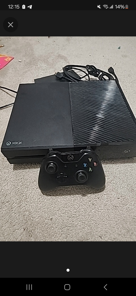 Xbox One Console with Controller