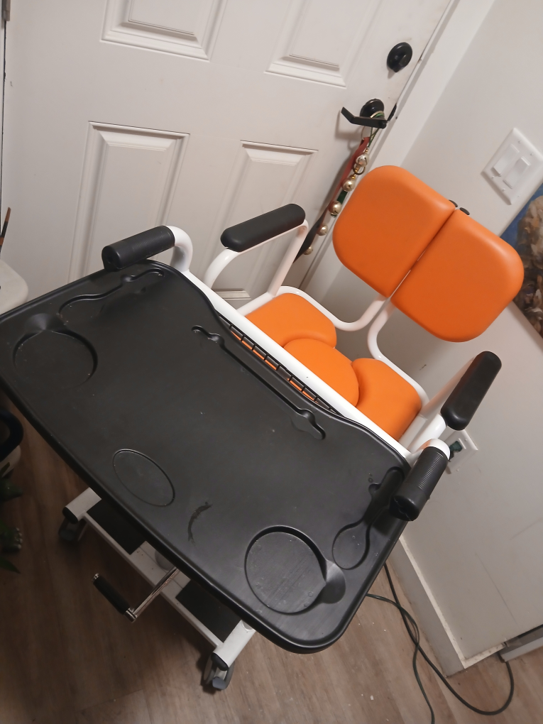 Transfer Chair With Tray and Commode - photo 3