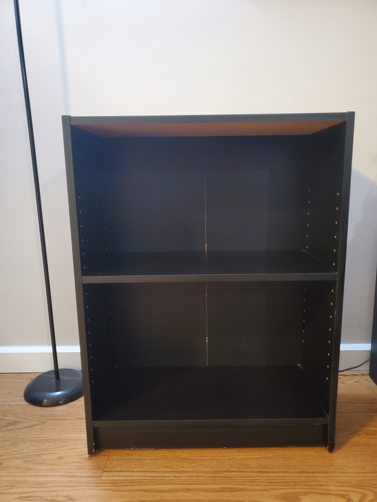 MOVING SALE - Mini Bookshelf - photo 2