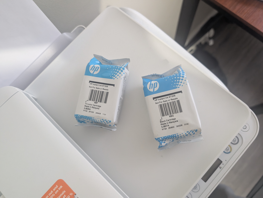 HP Deskjet 4133e All-in-One Printer - photo 4
