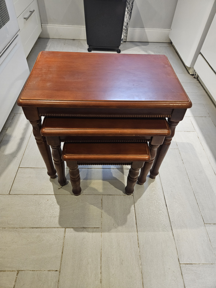 Set of 3 Nesting Tables - photo 4