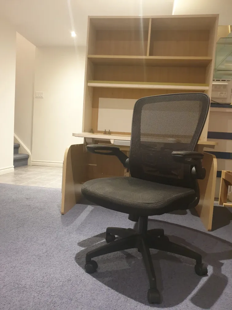 Adjustable Height Desk with Hutch image indicator(6)