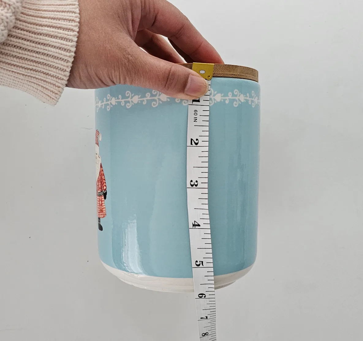 Ceramic Christmas Cookie Jar with Bamboo Lid image indicator(7)