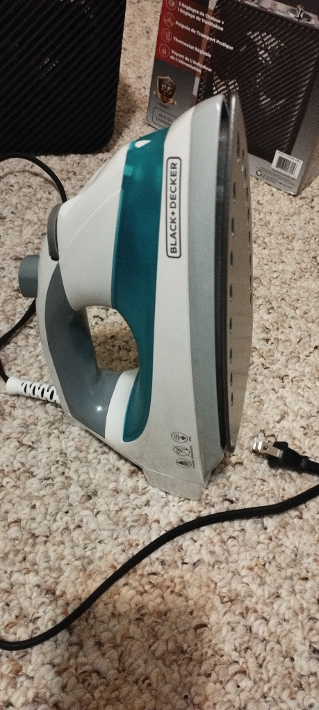 Black & Decker Iron like new
