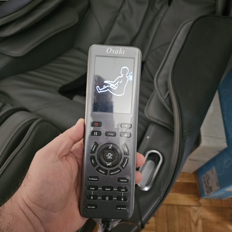 Osaki Massage Chair - photo 2