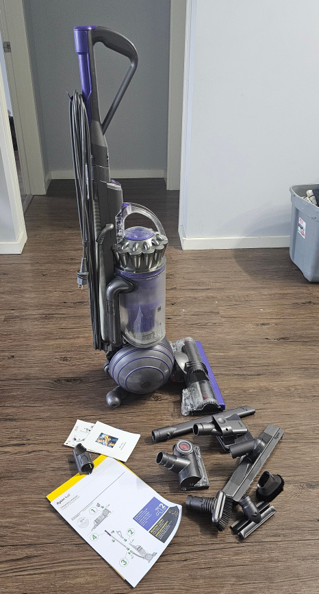 Dyson Ball Animal 2 Vacuum Cleaner - photo 3