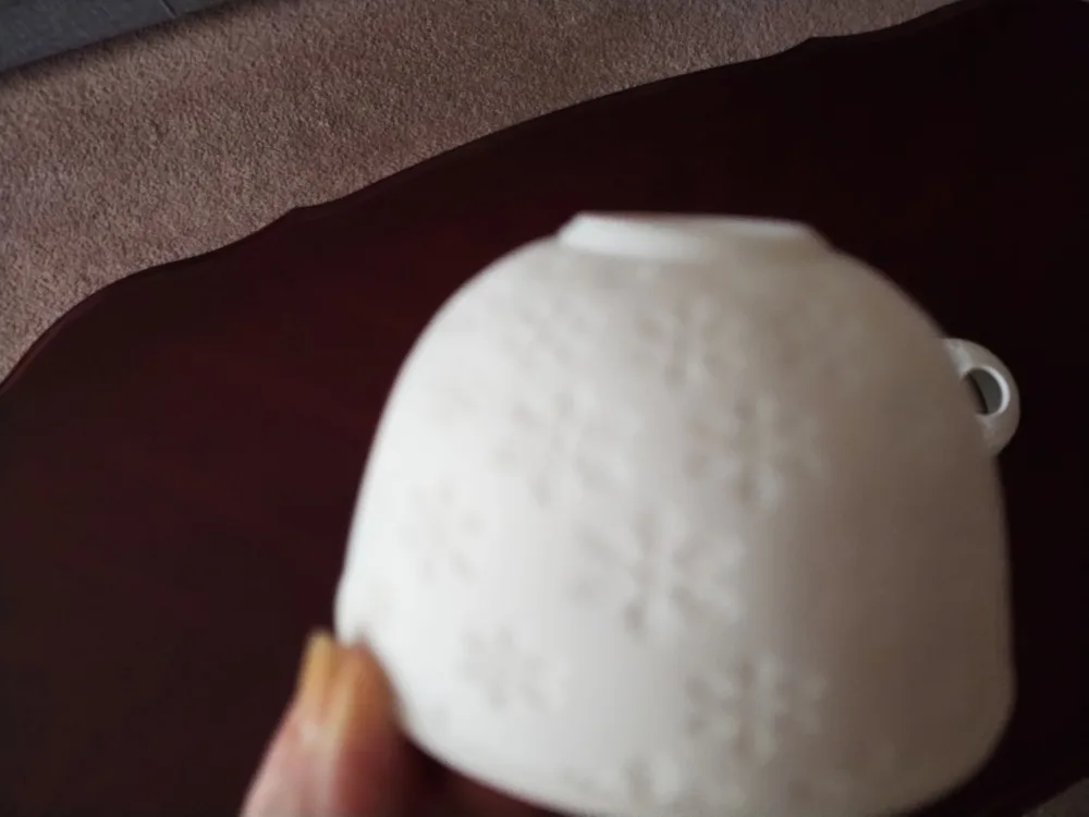 Set of 3 White Porcelain Candle Holders image indicator(4)