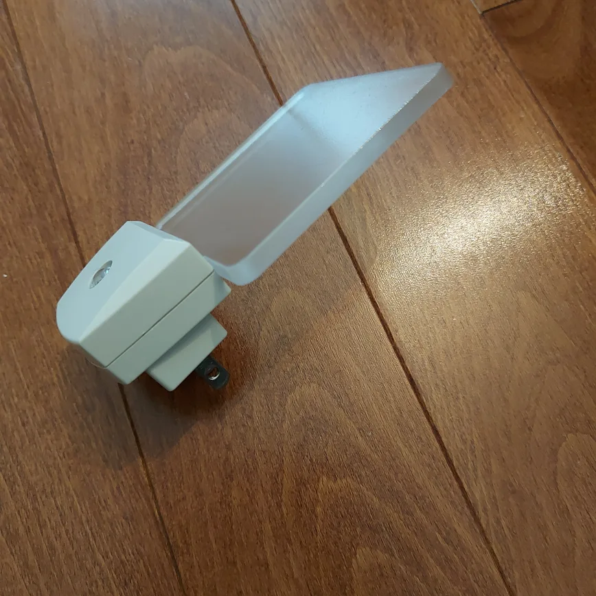 Plug-in Night Light image indicator(2)