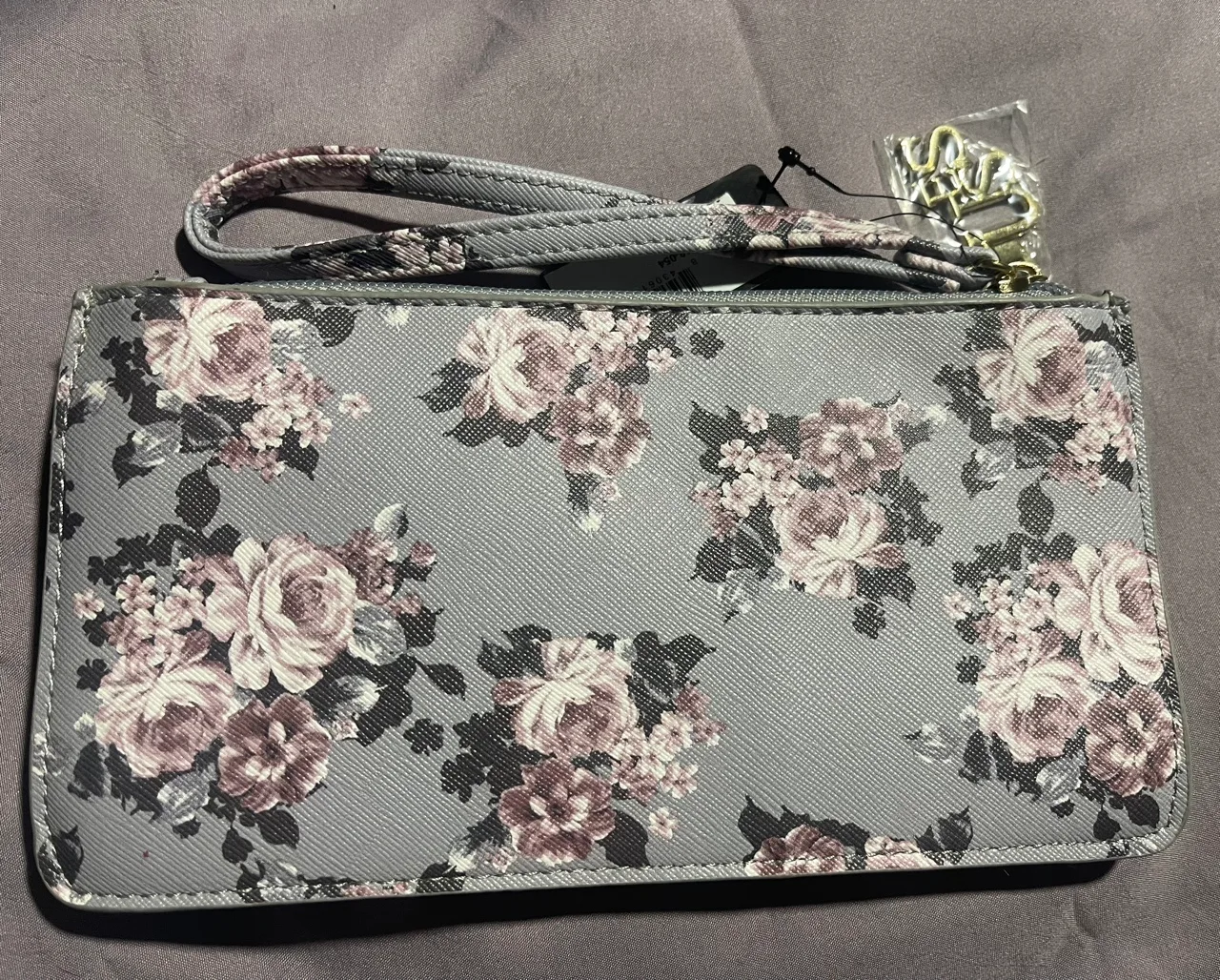 Guess Floral Wallet image indicator(2)