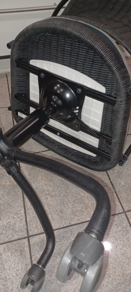 IKEA GRÄGOR Swivel Chair - photo 5