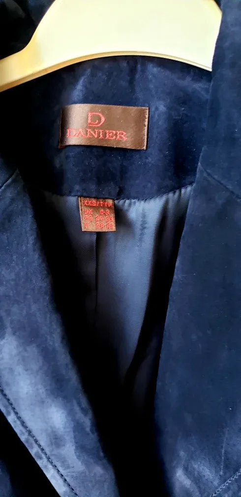 Danier Suede Jacket image indicator(2)