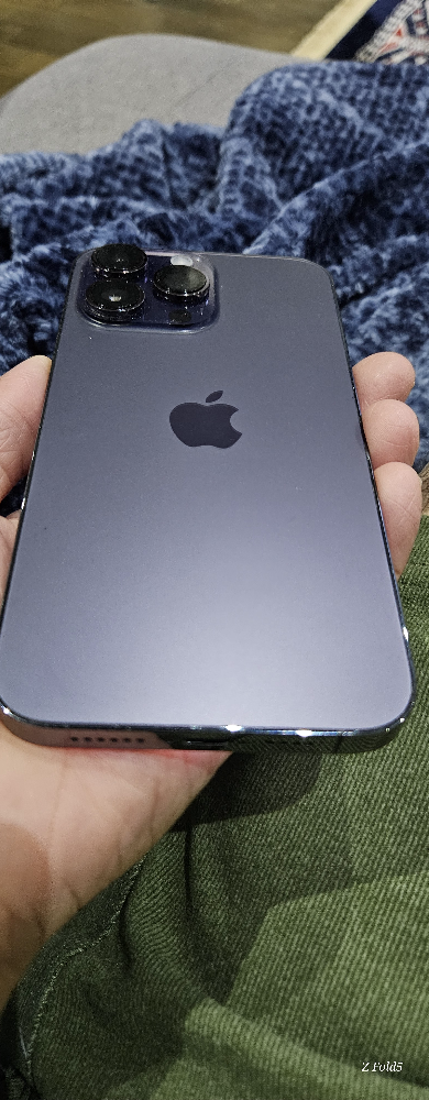 iPhone 14 Pro Max - photo 2