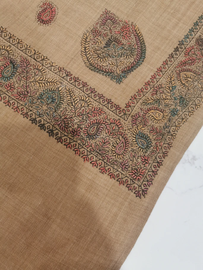 Embroidered Pashmina Shawl - photo 3