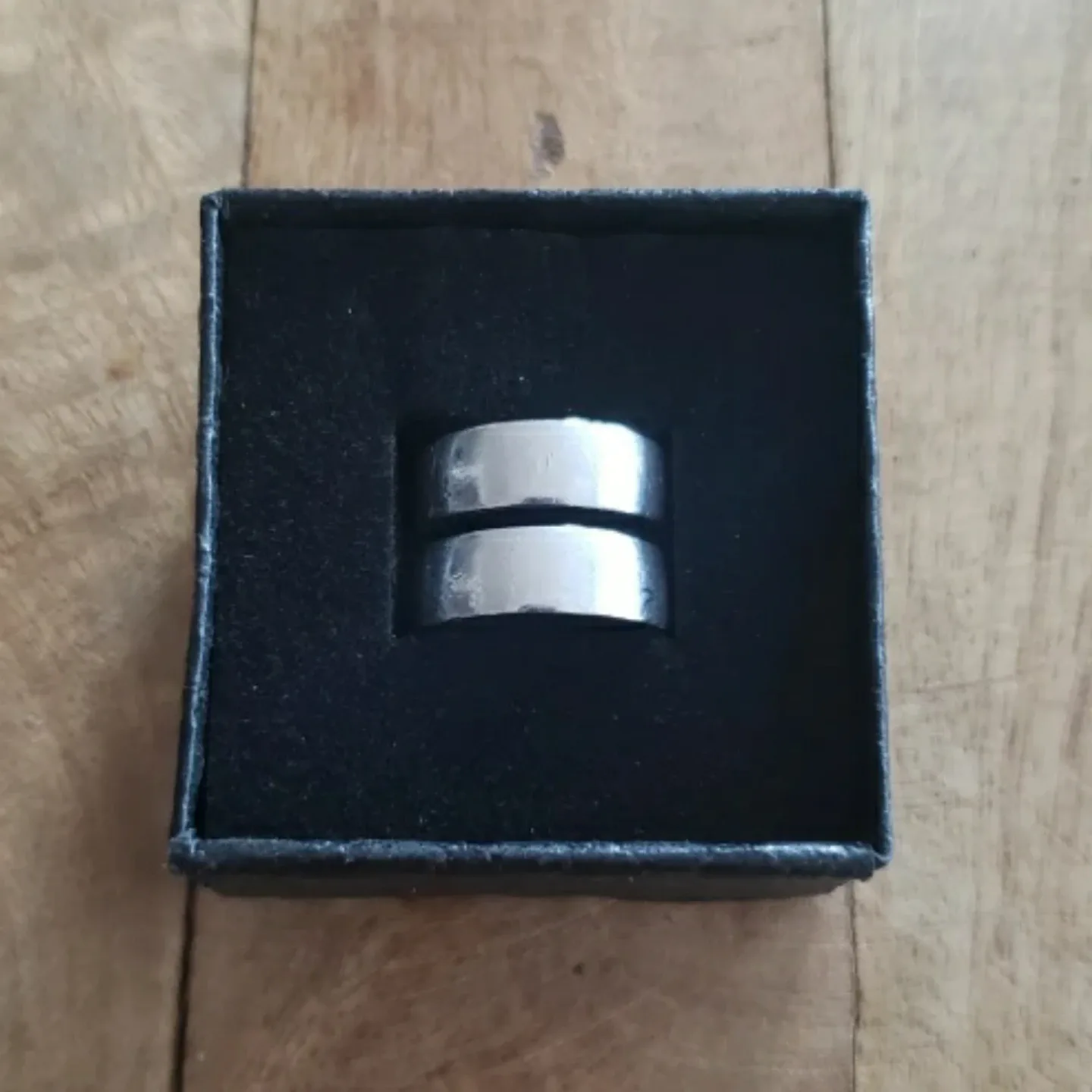 Sterling Silver Ring image indicator(4)