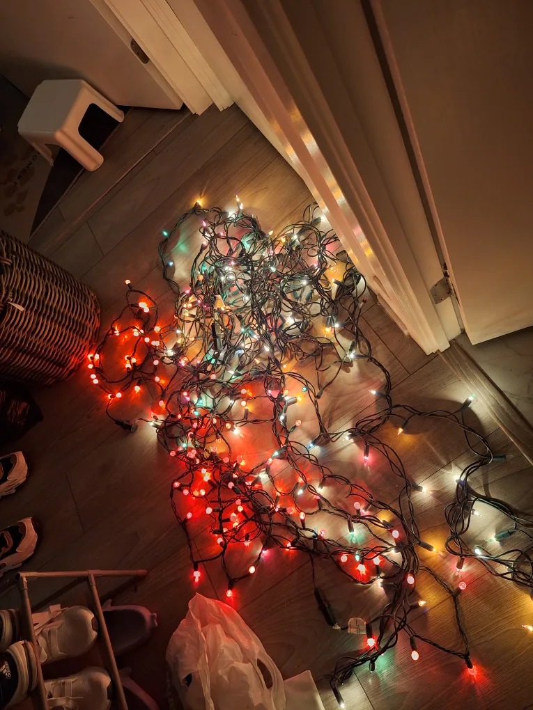 set of 4 Multicolored Christmas Lights thumbnail