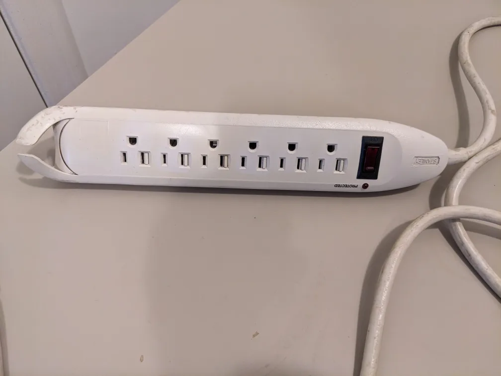 Surge Protector Power Bar image indicator(2)