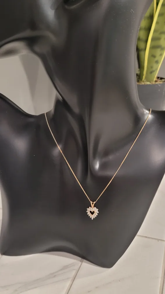 Diamond Heart Pendant Necklace image indicator(2)