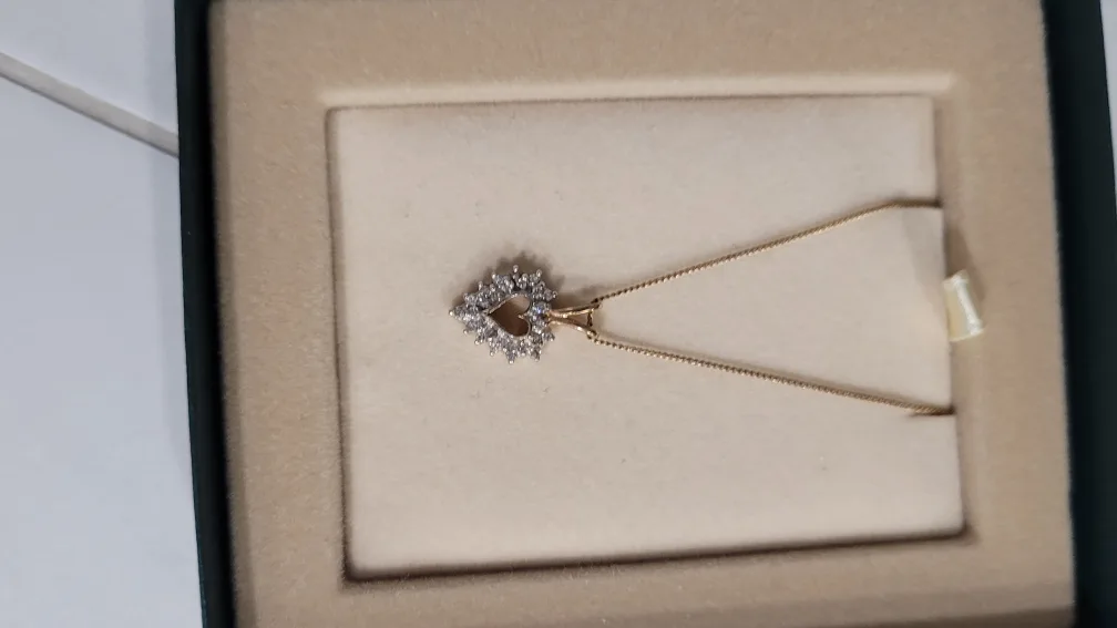 Diamond Heart Pendant Necklace image indicator(6)