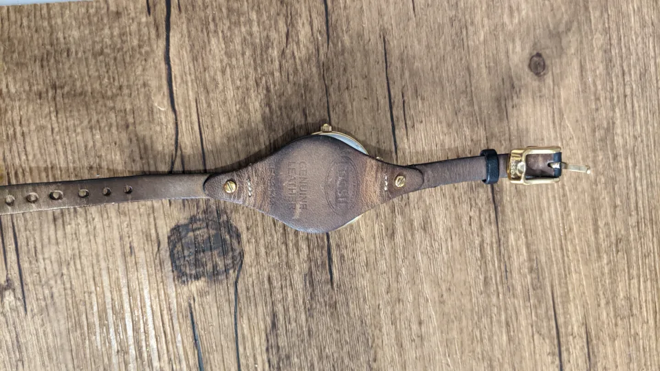 Fossil Women's Watch with Black Leather Band image indicator(3)