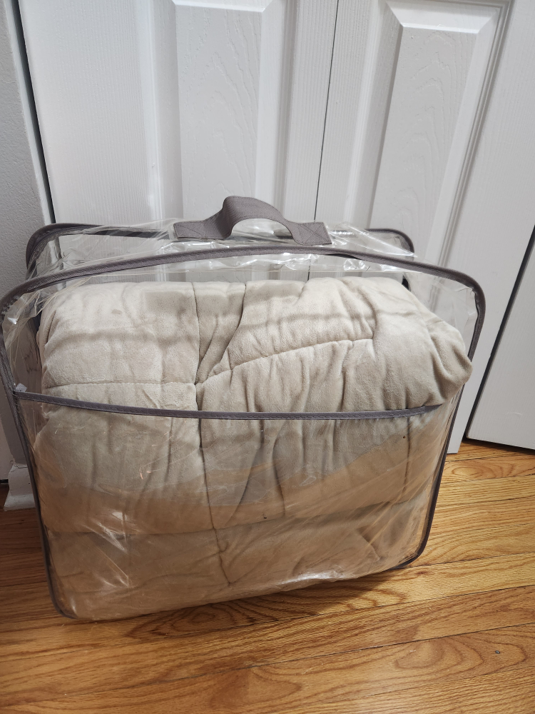 Reversible Down Comforter - Twin