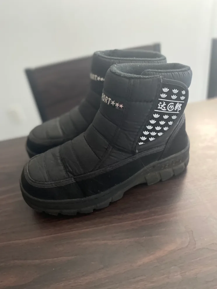 Women Waterproof Winter Fur Black Boots thumbnail