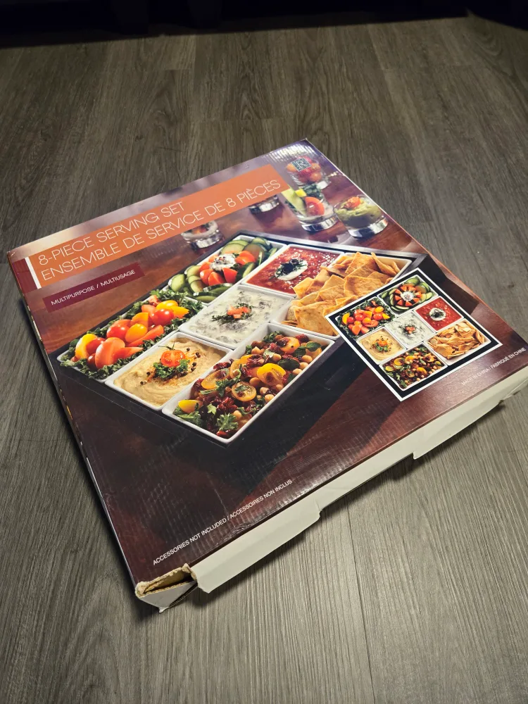 8-Piece Serving Set thumbnail
