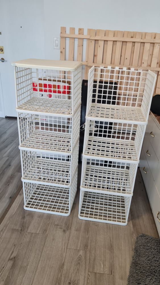Set of 2 White Plastic Storage Shelves - photo 2
