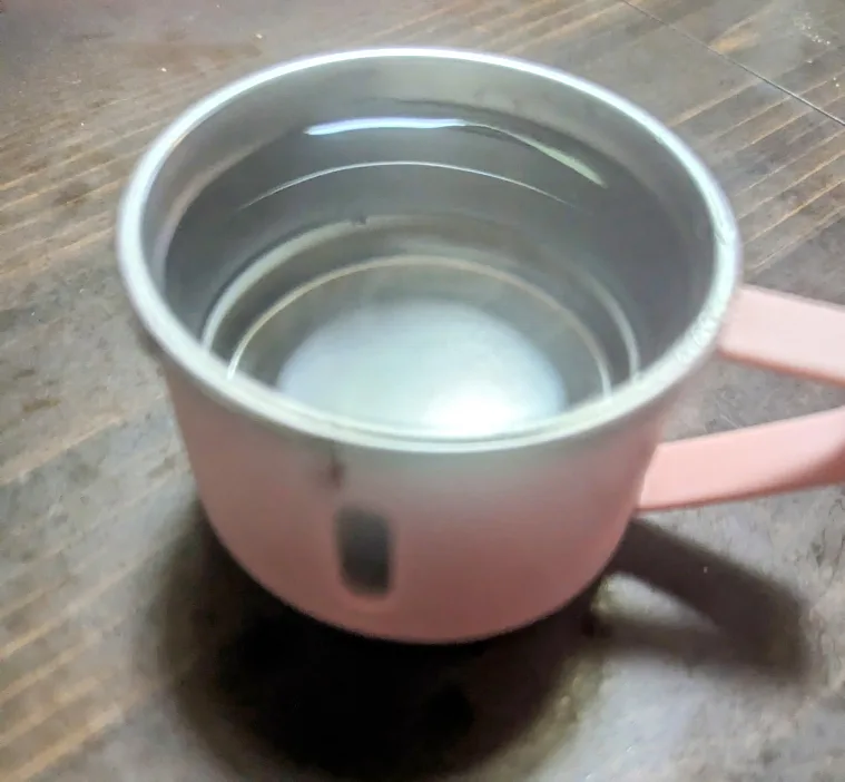 Vacuum  Stain Less Steel Flask Set With Three  Cups image indicator(6)