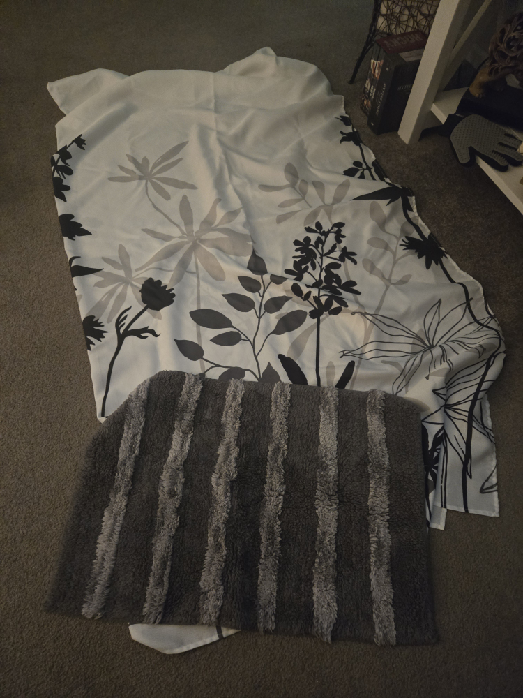 Floral Shower Curtain with Grey Bath Mat
