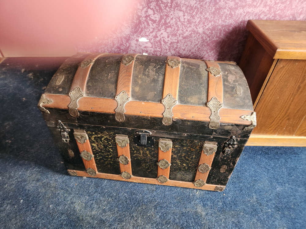Vintage Antique Trunk