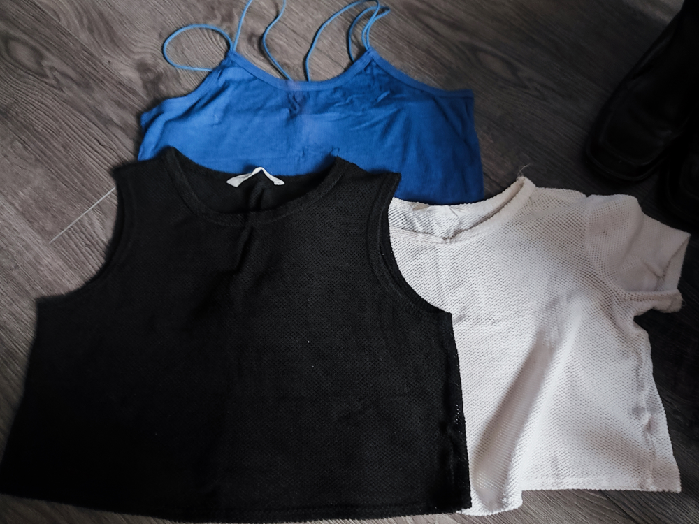 Women's Clothing Bundle (5 Items) - photo 4