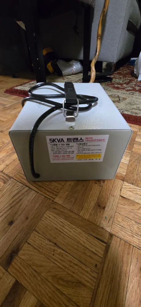 Dewalt 1000w inverter, 5Kva Up Transformer image indicator(2)