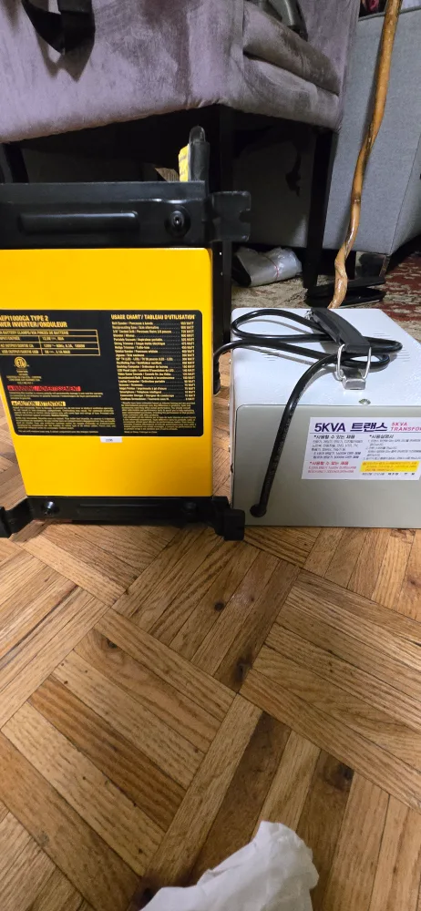 Dewalt 1000w inverter, 5Kva Up Transformer image indicator(4)