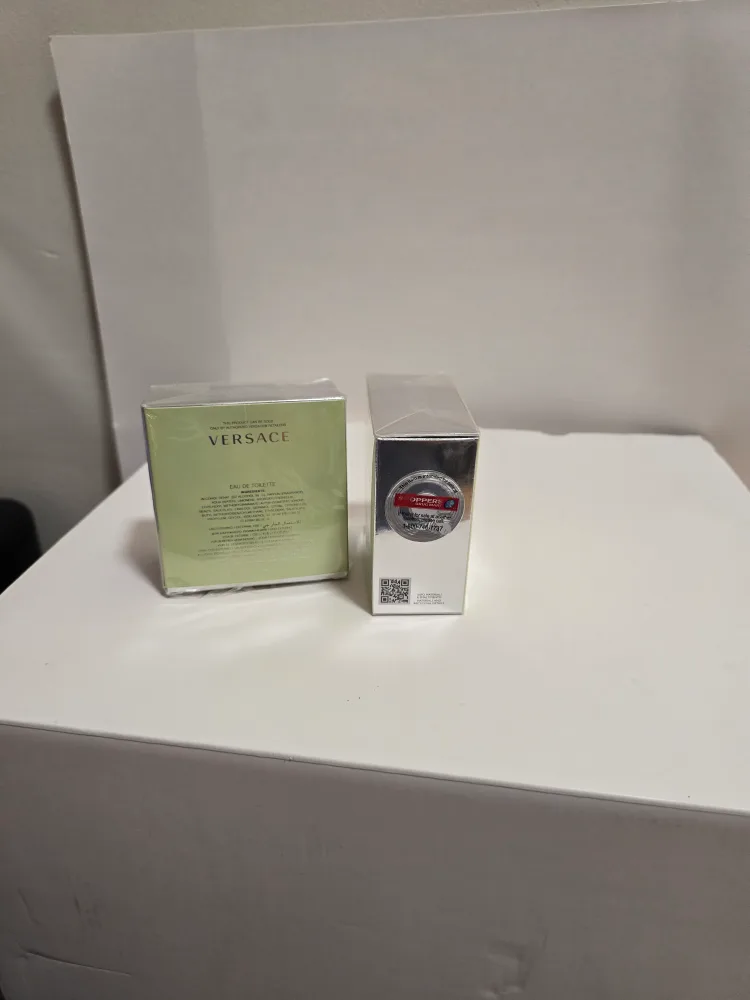 Versace Versense Eau de Toilette Spray 30ml image indicator(3)