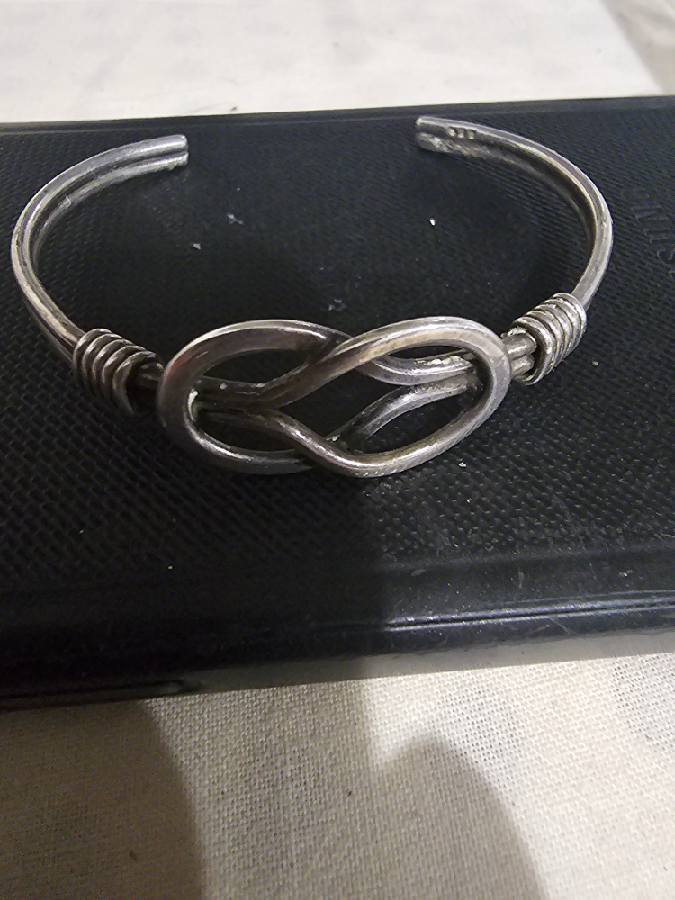 vintage Sterling Infinity Knot Cuff Bracelet