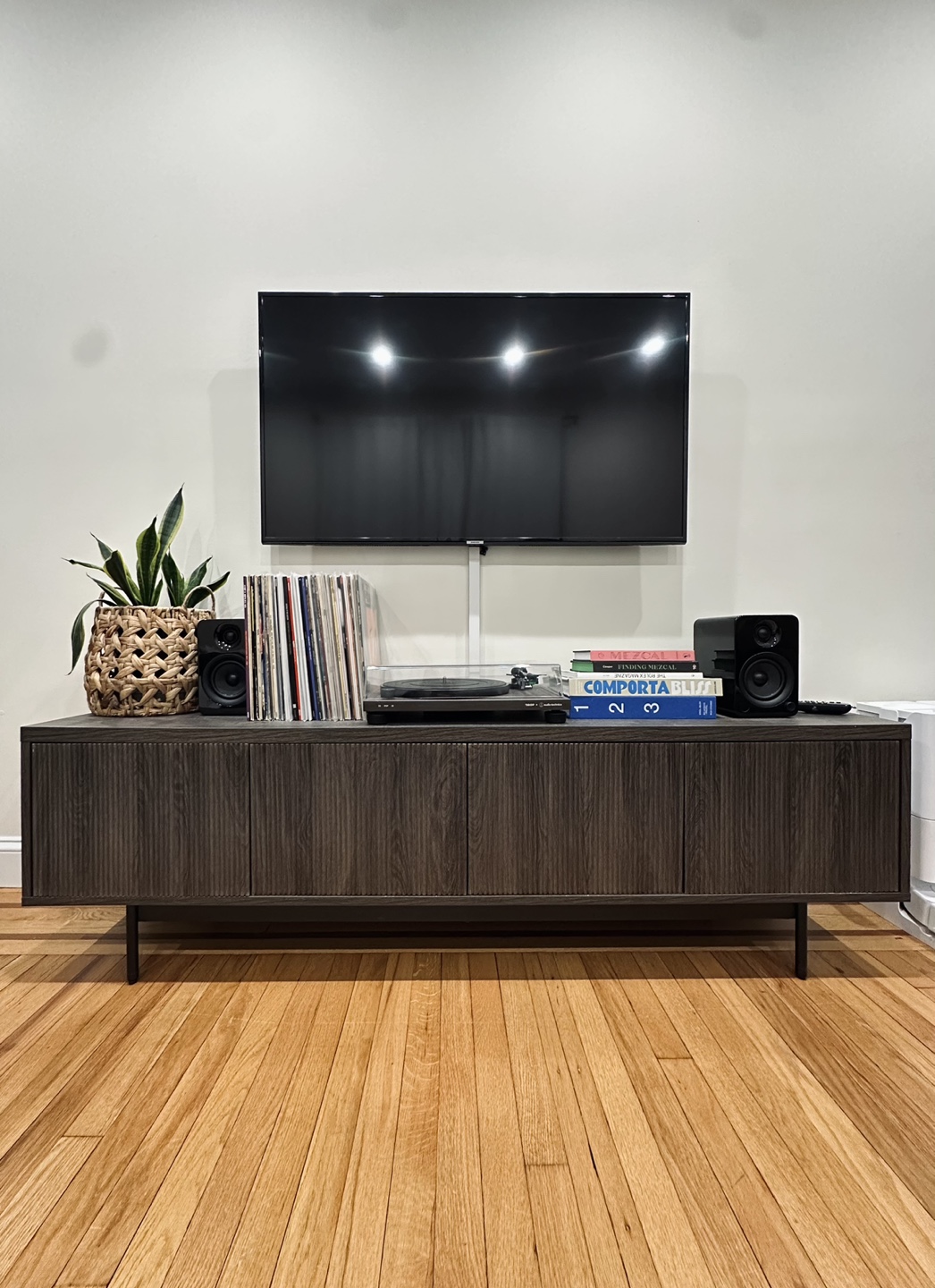 Mid Century Modern TV Stand Console Media Cabinet