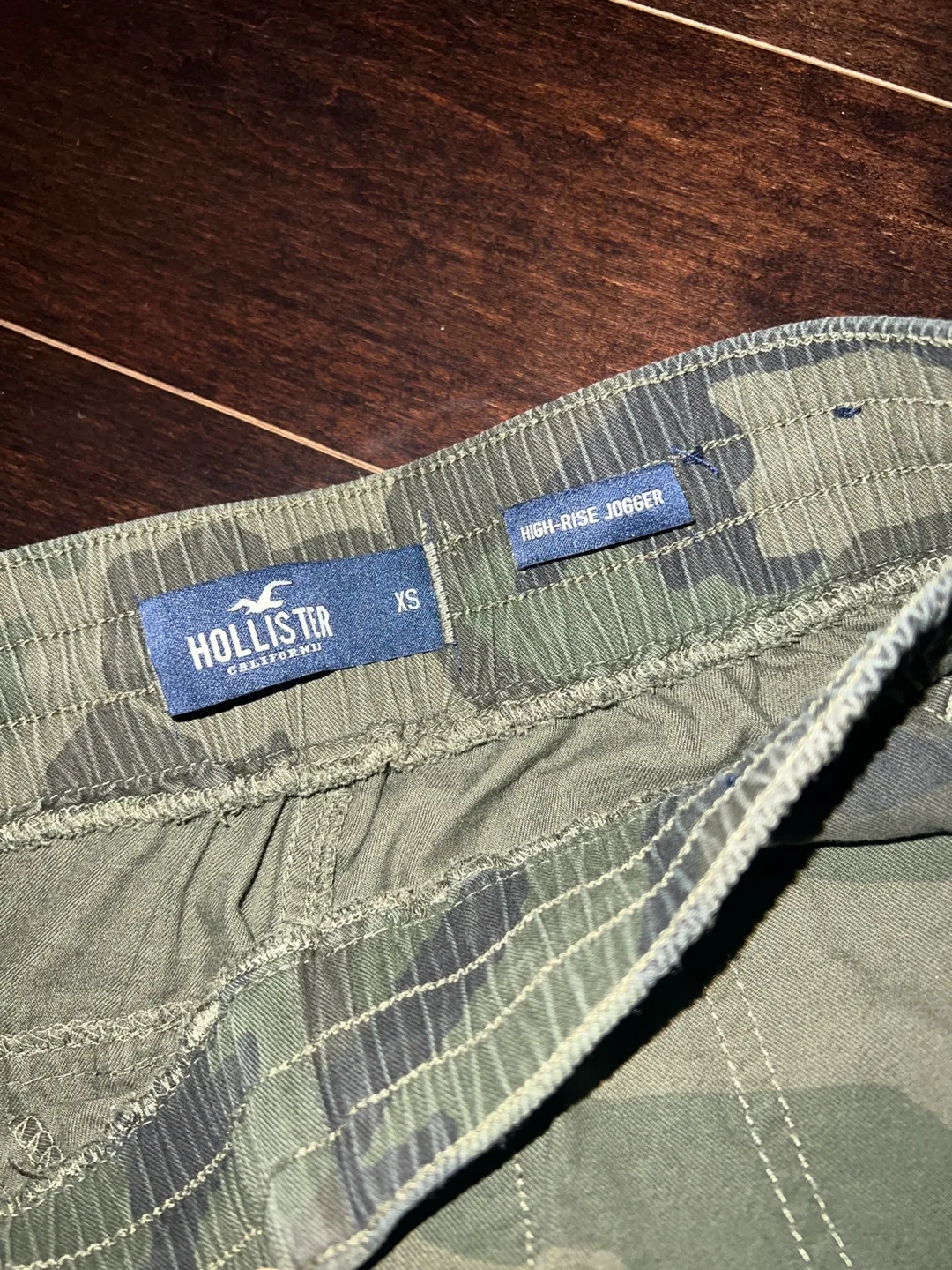 Women Hollister Camo Joggers image indicator(3)