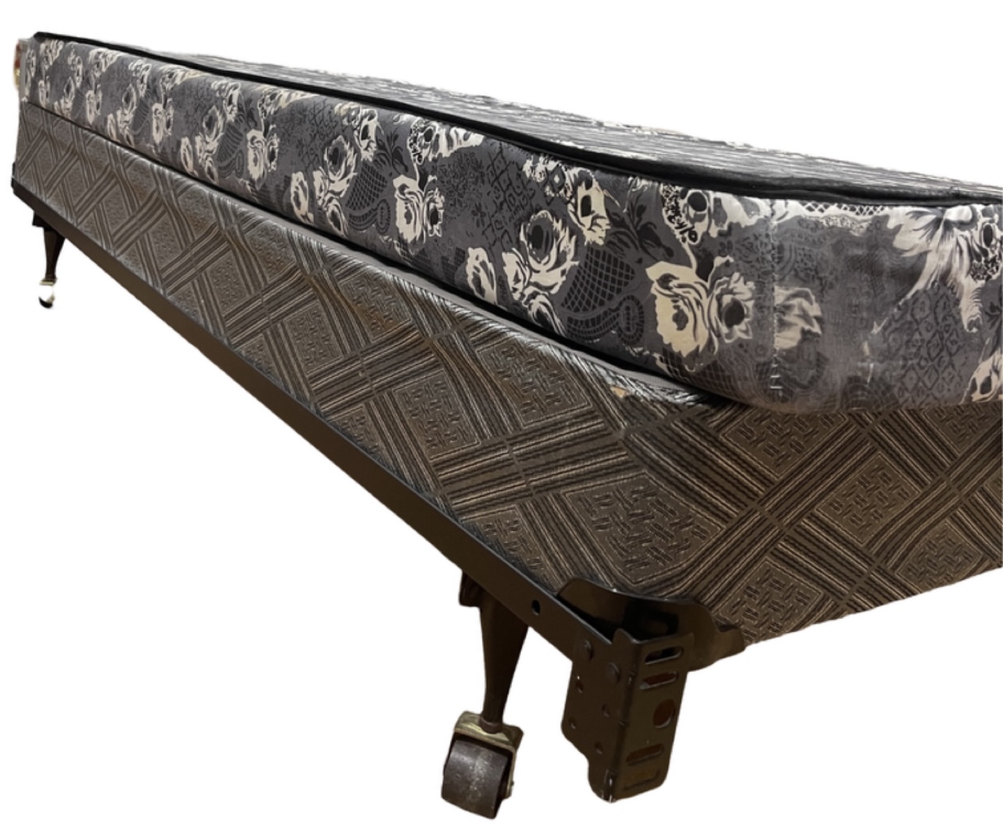 Single bed - photo 5